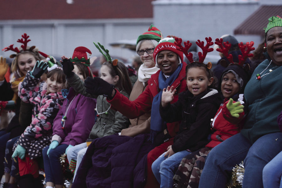 J-Orange Rotary holiday parade_3812.jpg